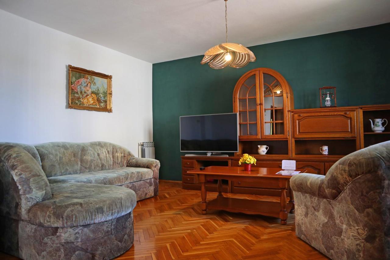 דירות Tar-Vabriga Apartman Slavko מראה חיצוני תמונה