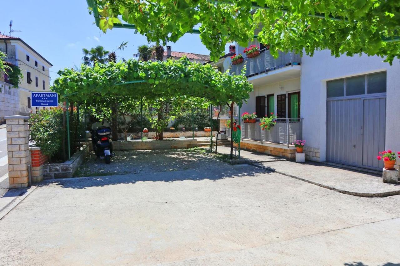דירות Tar-Vabriga Apartman Slavko מראה חיצוני תמונה